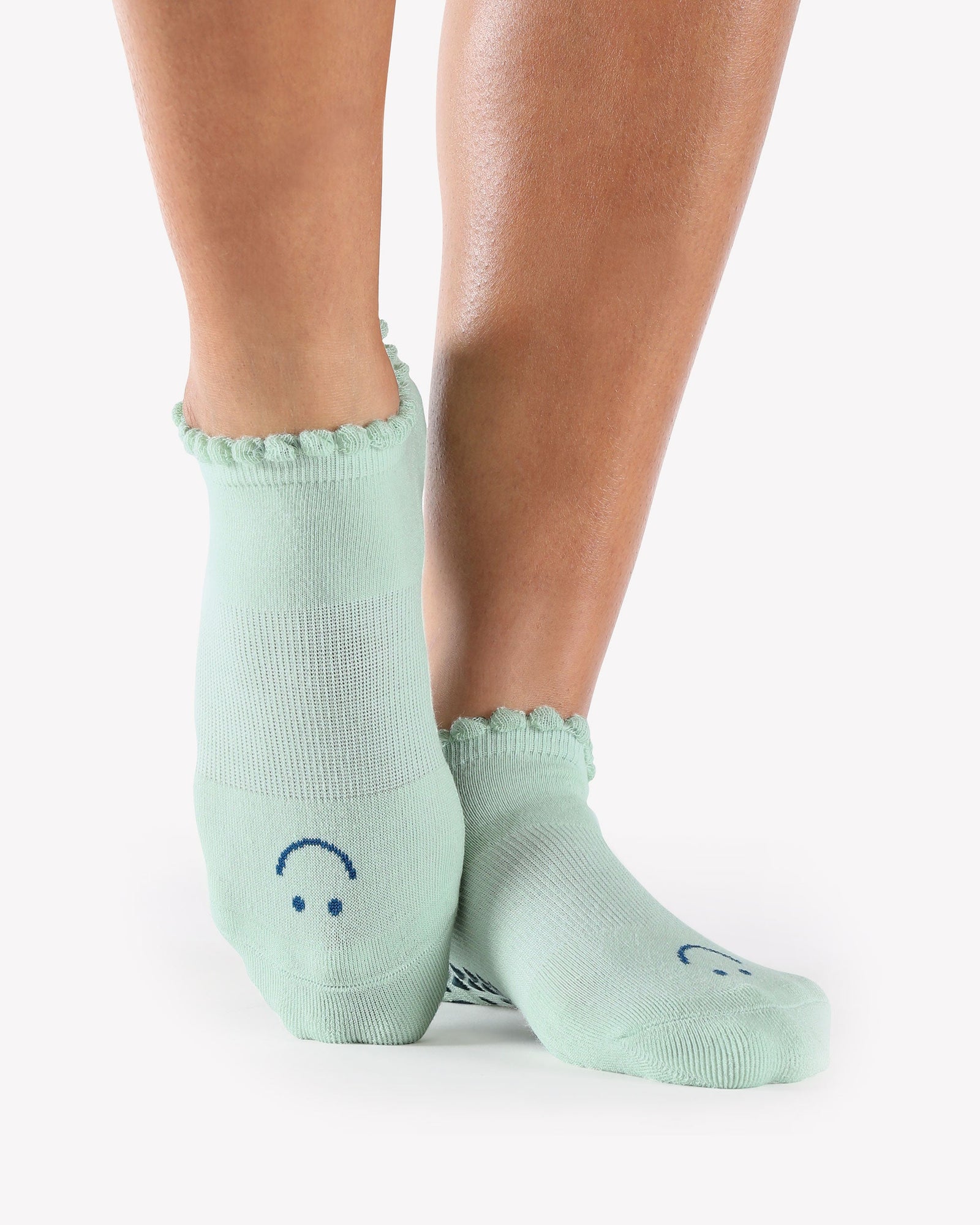 Happy Cloud Crew Grip Sock