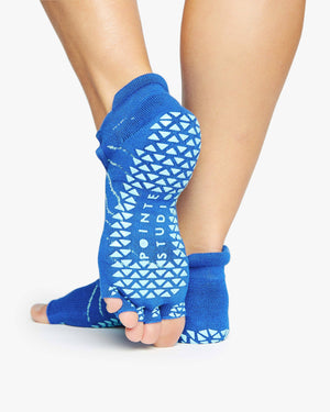 Dunes Toeless Grip Sock Our newest silhouette designed with you in mind. All over grip and power mesh for ventilation will power you through your hardest workout!