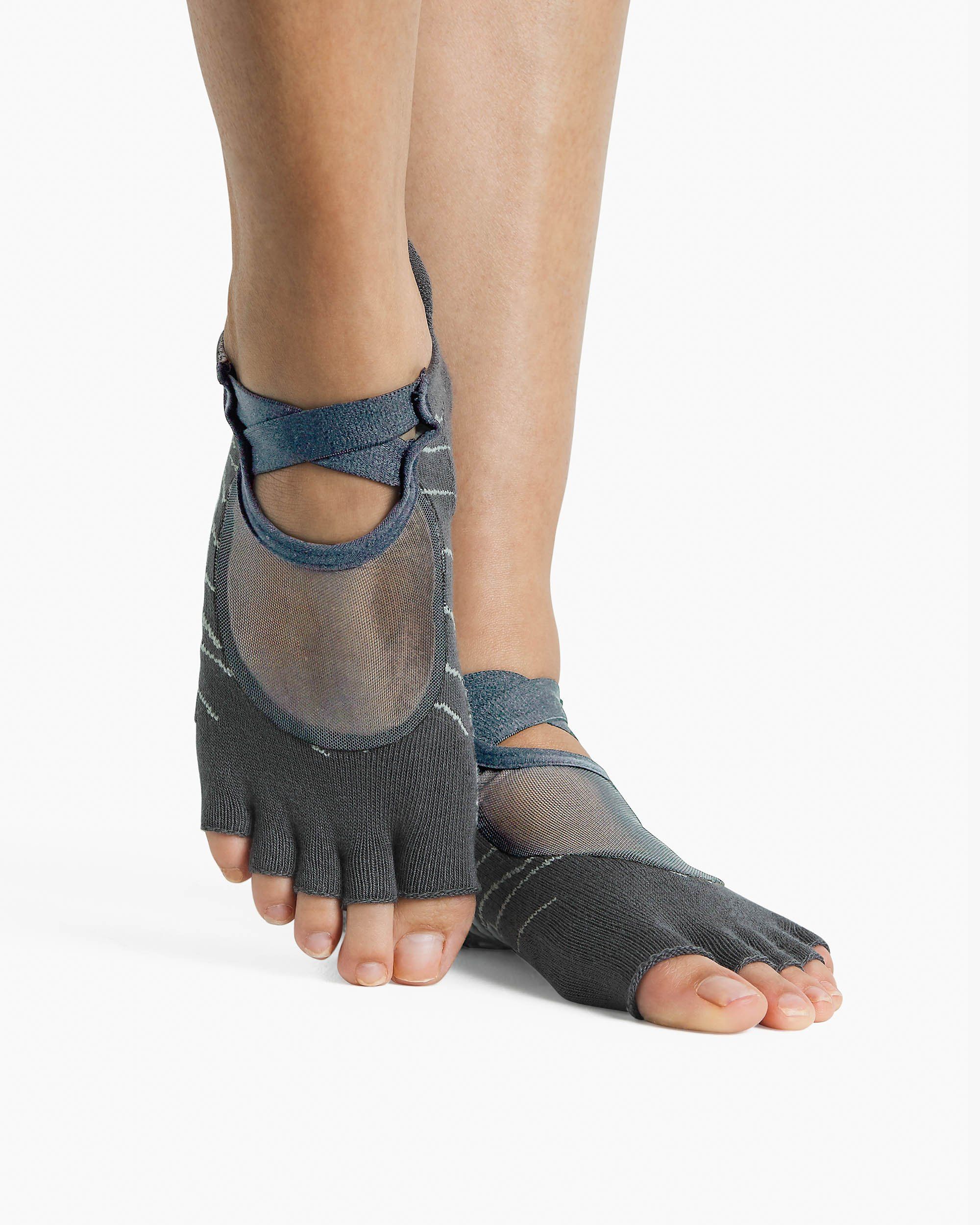 Dunes Toeless Grip Sock Our newest silhouette designed with you in mind. All over grip and power mesh for ventilation will power you through your hardest workout!