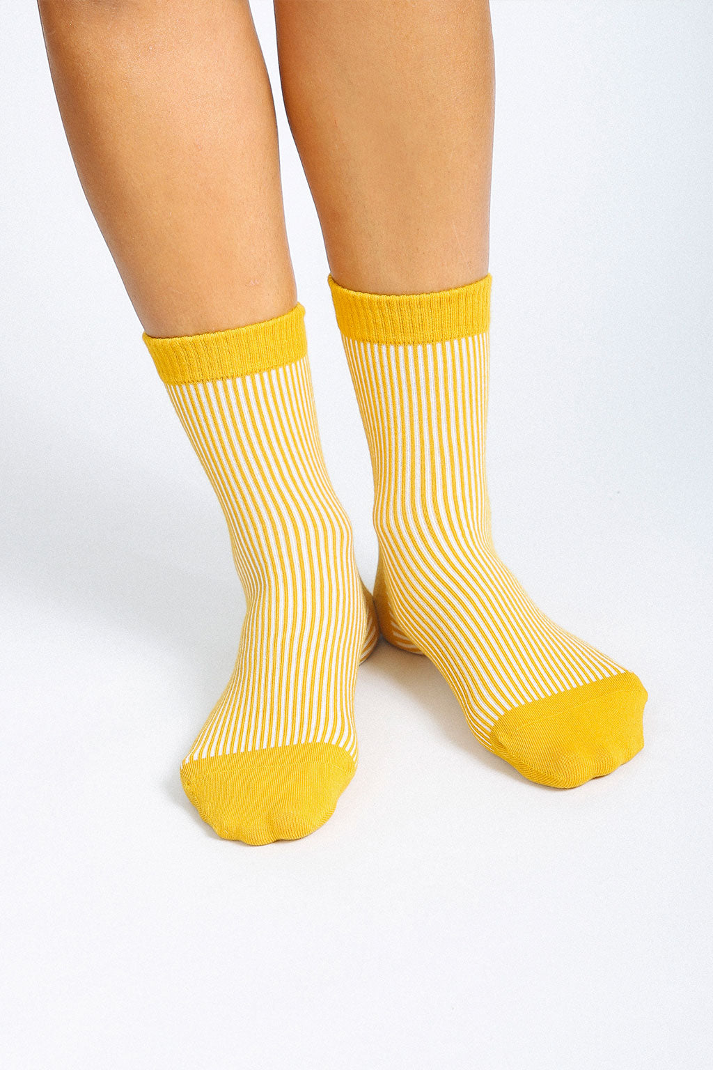 Tailored Union Daisy gold socks combed cotton